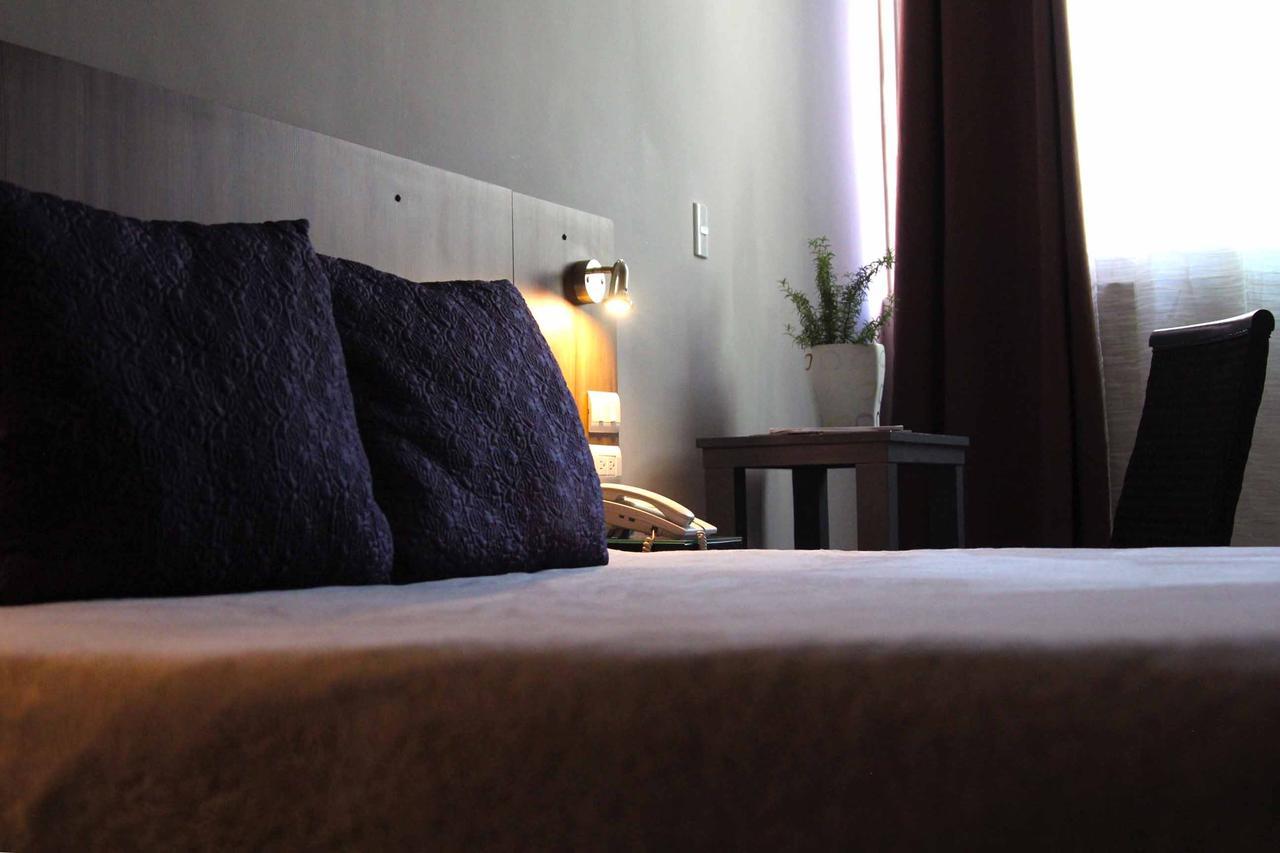 Hotel Fg León de los Aldamas Extérieur photo