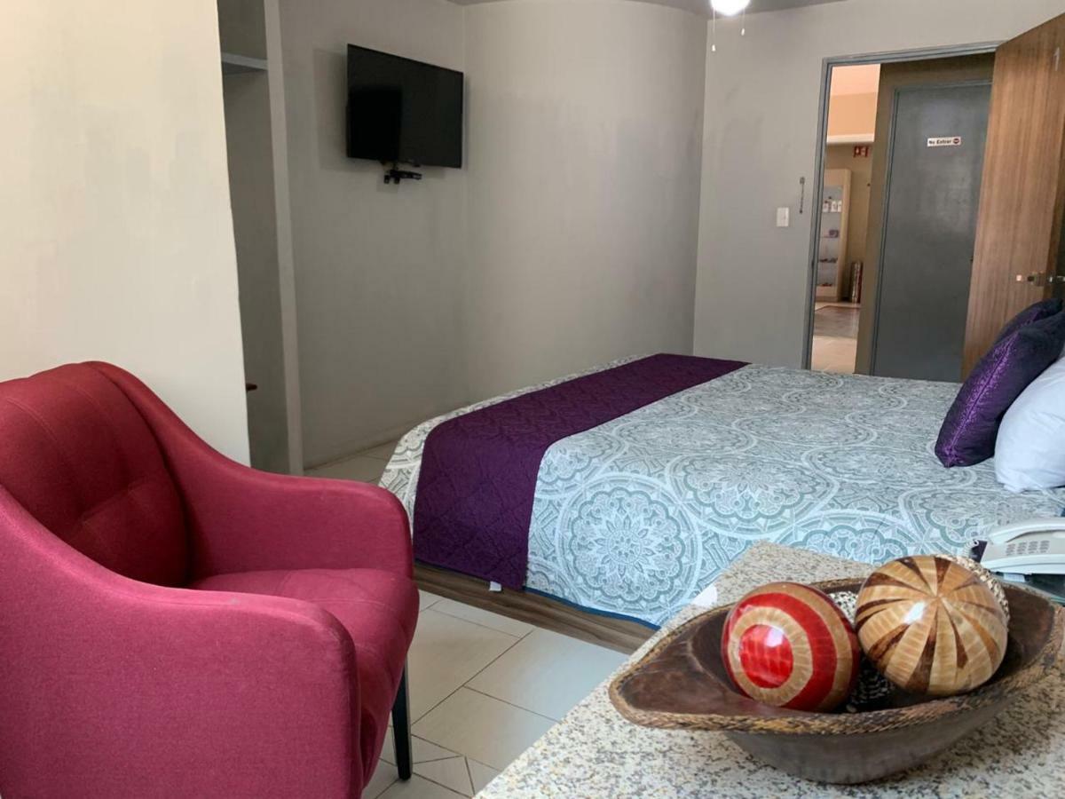 Hotel Fg León de los Aldamas Extérieur photo
